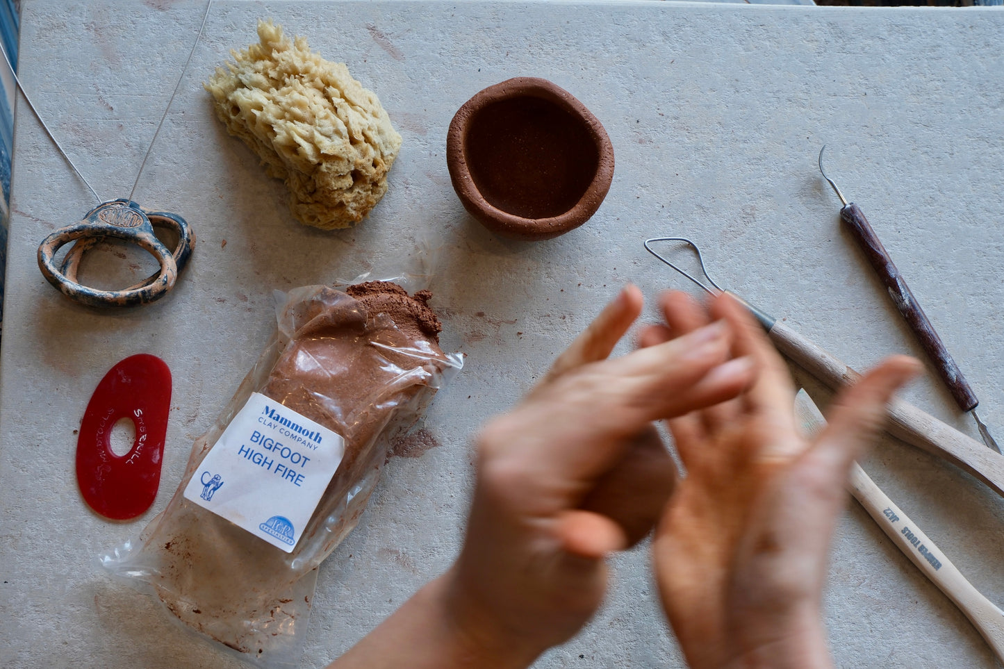 Mammoth Moist Clay Flight Box