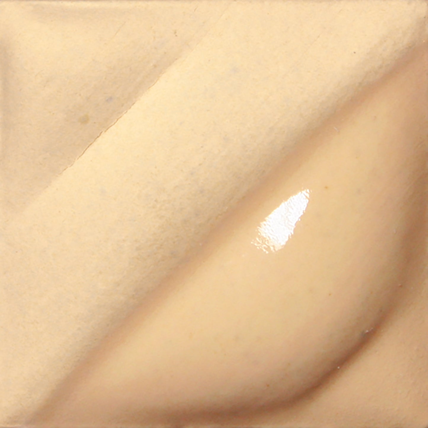 Ivory Beige V-301 - AMACO Velvet Underglaze - Pint