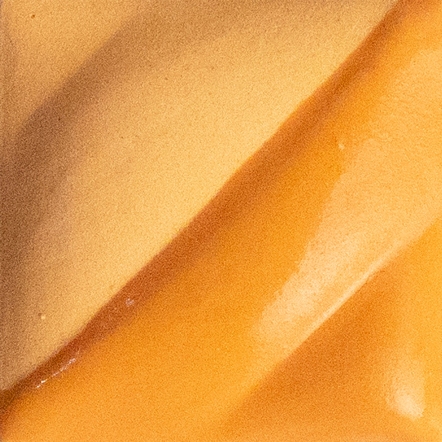 Nectar V-311 - AMACO Velvet Underglaze - Pint