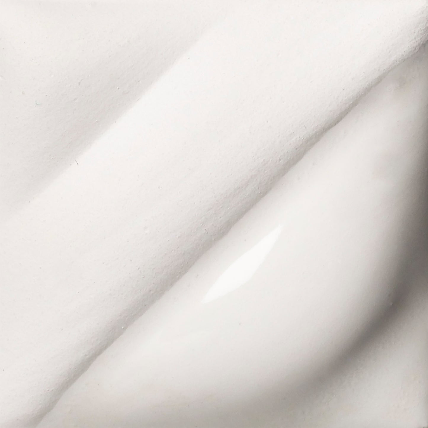 Ultra White VS-359 - AMACO Underglaze Sprayz - 10oz